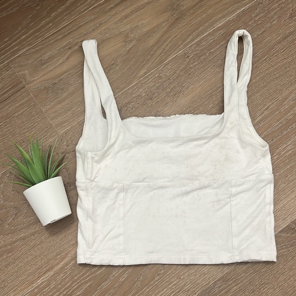 Aritzia Orbit Top - Picture 3 of 6